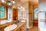 Guest bathroom off king bedroom